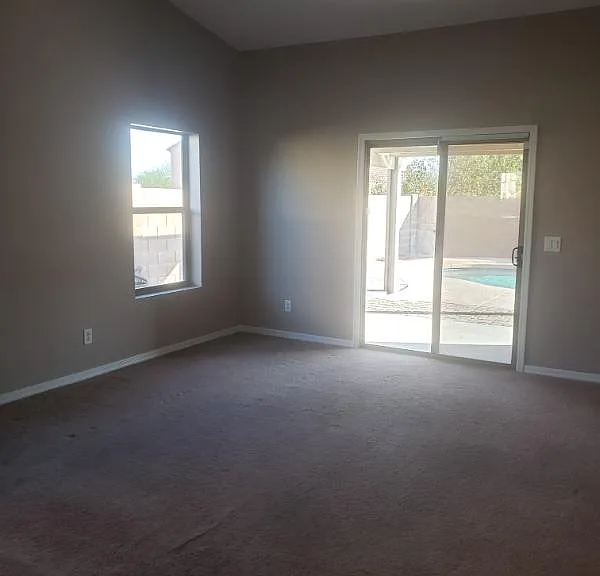 743 E Wolf Hollow Dr — Photo 7