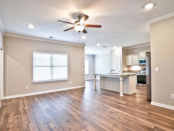 5th image of 608 Hawkeye Ct Lot 77