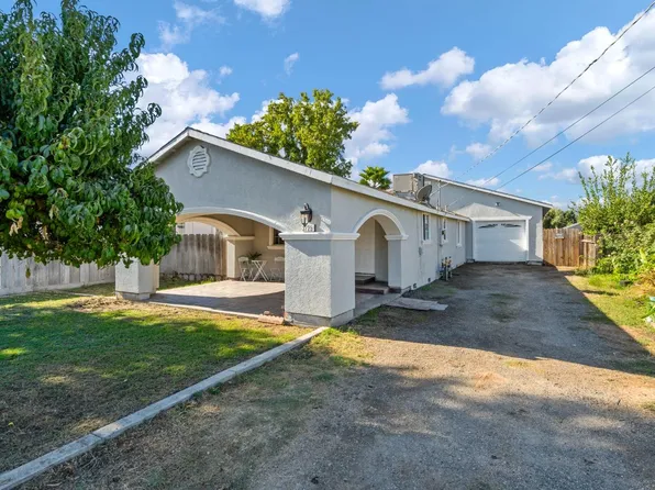 3725 Merced Ave, Denair, CA 95316