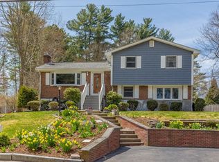 16 Prouty Rd, Burlington, MA 01803