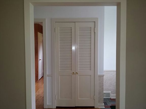 3rd image of 5111 Charles St