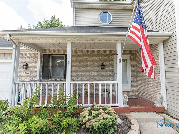 5th image of 2218 Willowtree Ln