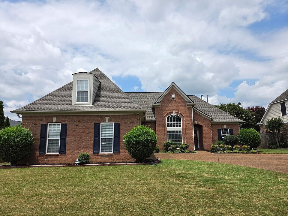 1st image of 452 Glenogle Ln