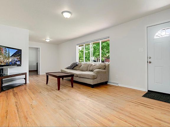 5th image of 955 S Queen Way