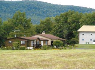 293 Sagendorf Corners Rd, Howes Cave, NY 12092