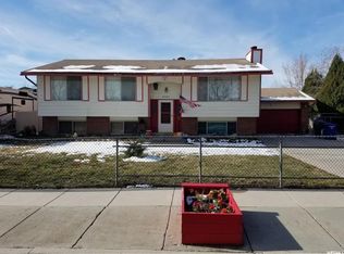 3507 W Crestfield Dr, West Valley City, UT 84119