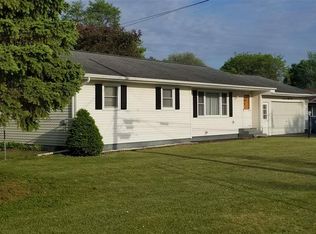 456 N 3rd St, Shepherd, MI 48883