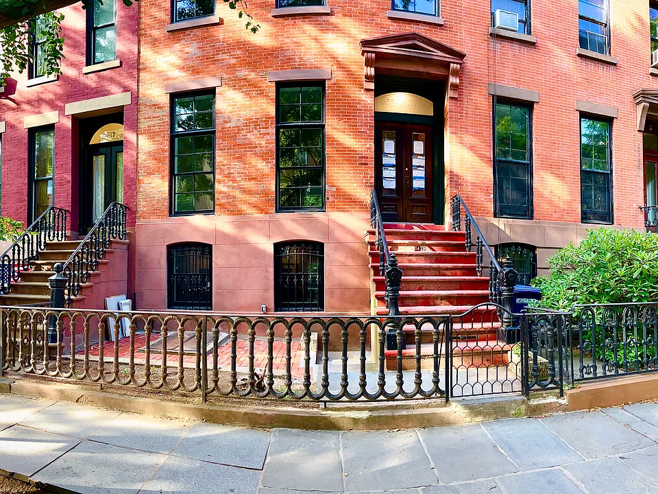 419 Pacific St #2