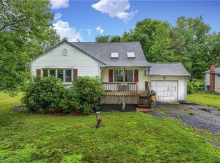 3808 Briarhill St, Mohegan Lake, NY 10547