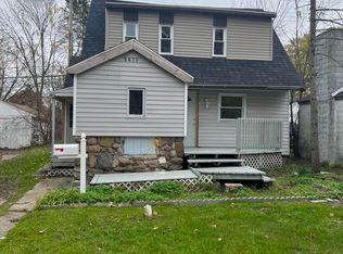 2413 S Pennsylvania Ave, Lansing, MI 48910