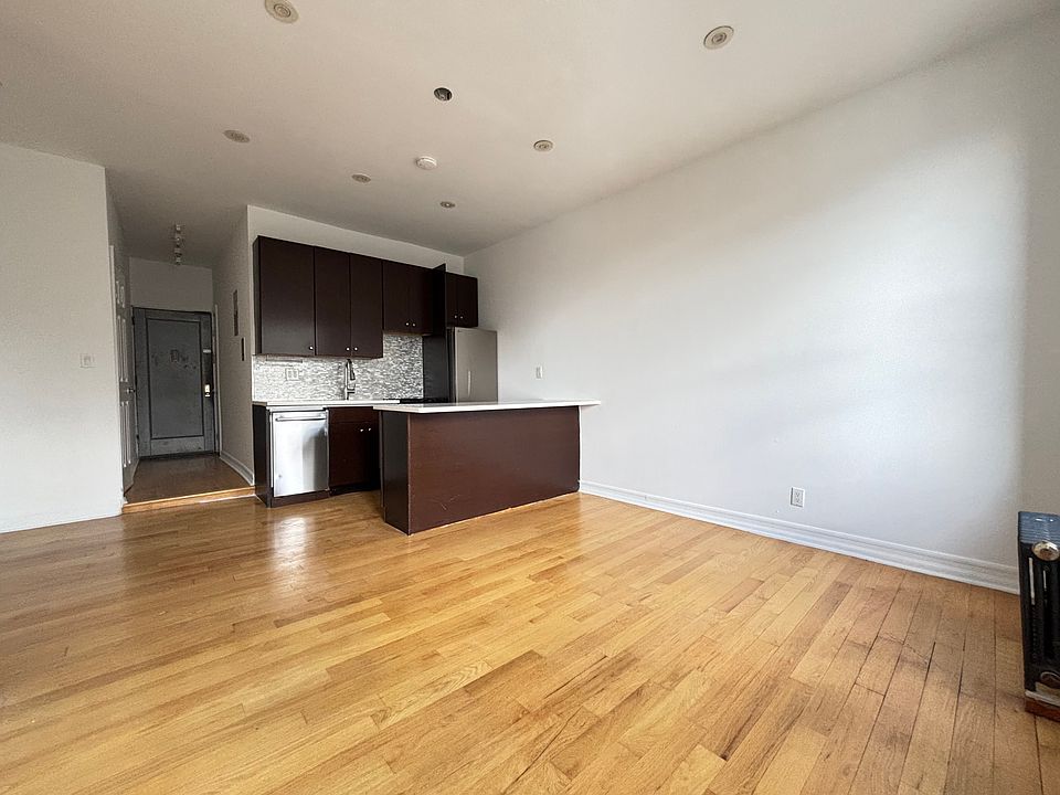 1st image of 159 Eastern Pkwy APT 6D