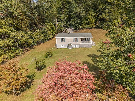 4th image of 6923 Jackson River Rd