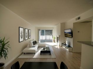 10853 Camarillo St APT 2, North Hollywood, CA 91601