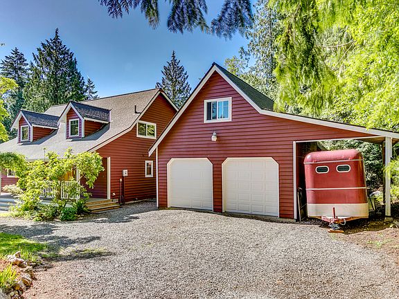 3rd image of 24235 NE Snow Hill Ln