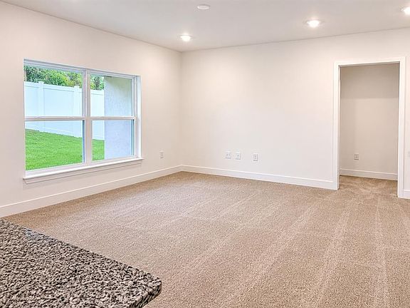 3rd image of 259 Verny Grove Ln