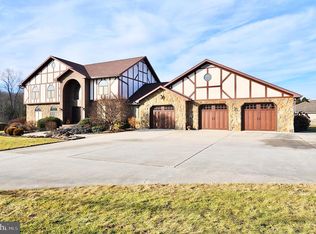 13370 S Eagle Valley Rd, Tyrone, PA 16686