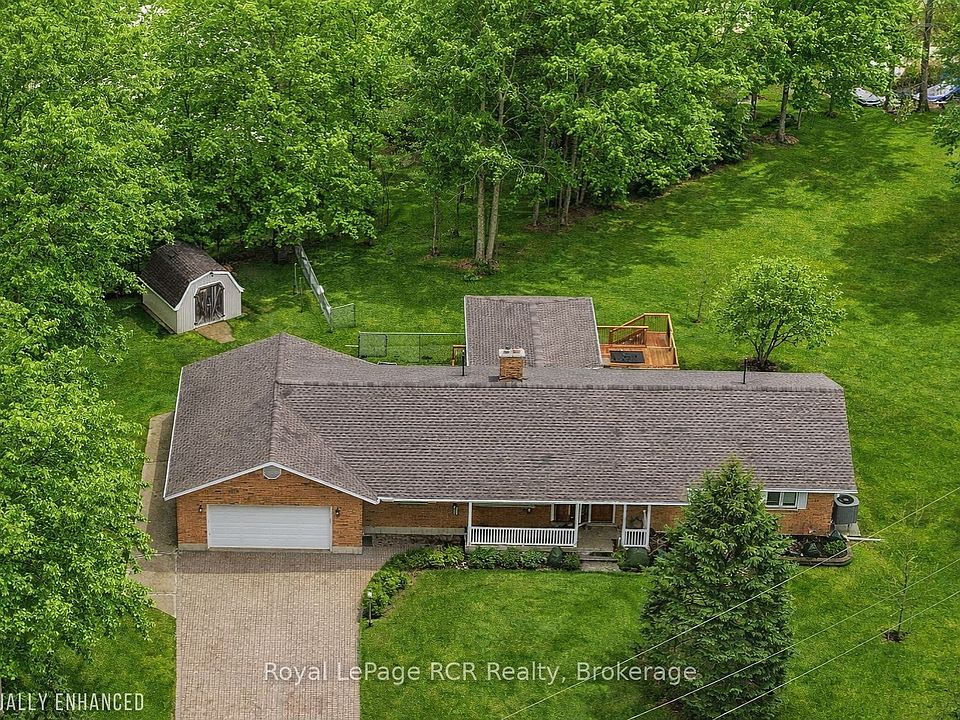 1st image of 3 Woodland Ct