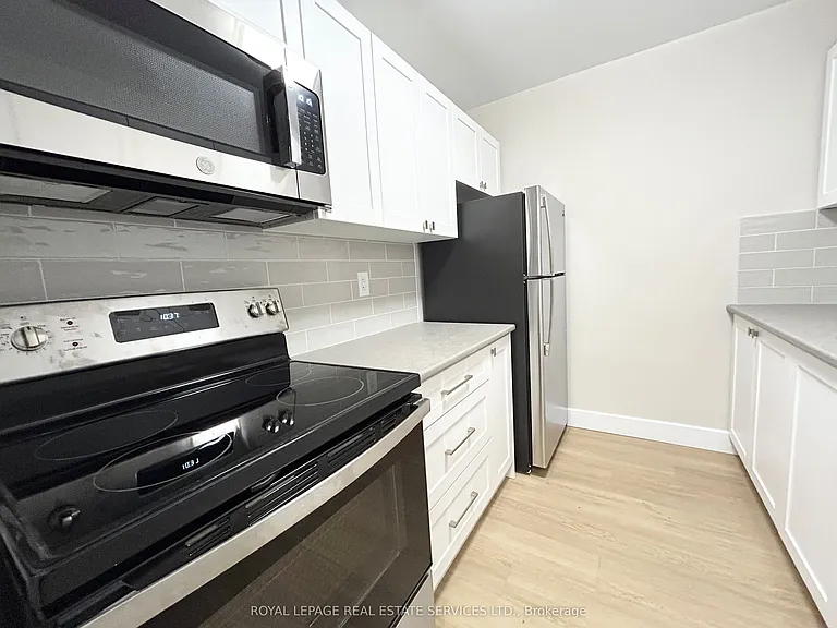 101 Millside Dr #408 — Photo 6