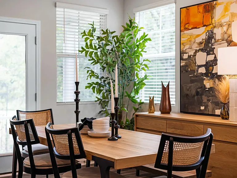 ABODE Reams Pointe