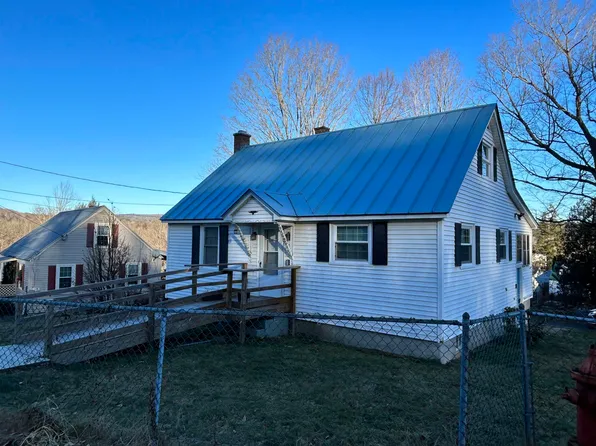6 Goodyear Avenue, Springfield, VT 05156