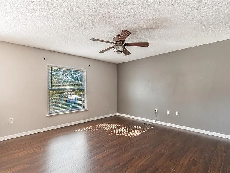 30321 Rattana Ct — Photo 12