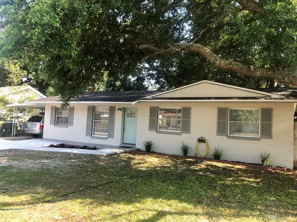 188 Coral Dr, Fort Walton Beach, FL 32548