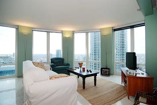 345 N La Salle Dr #3901 — Photo 10