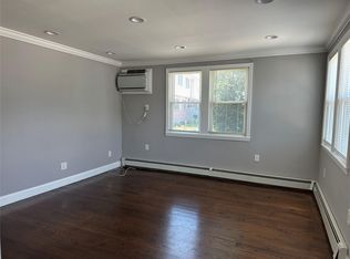 14 Wheeler Ave, Valley Stream, NY 11580