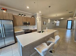 7905 NW 104th Ct #23, Miami, FL 33178