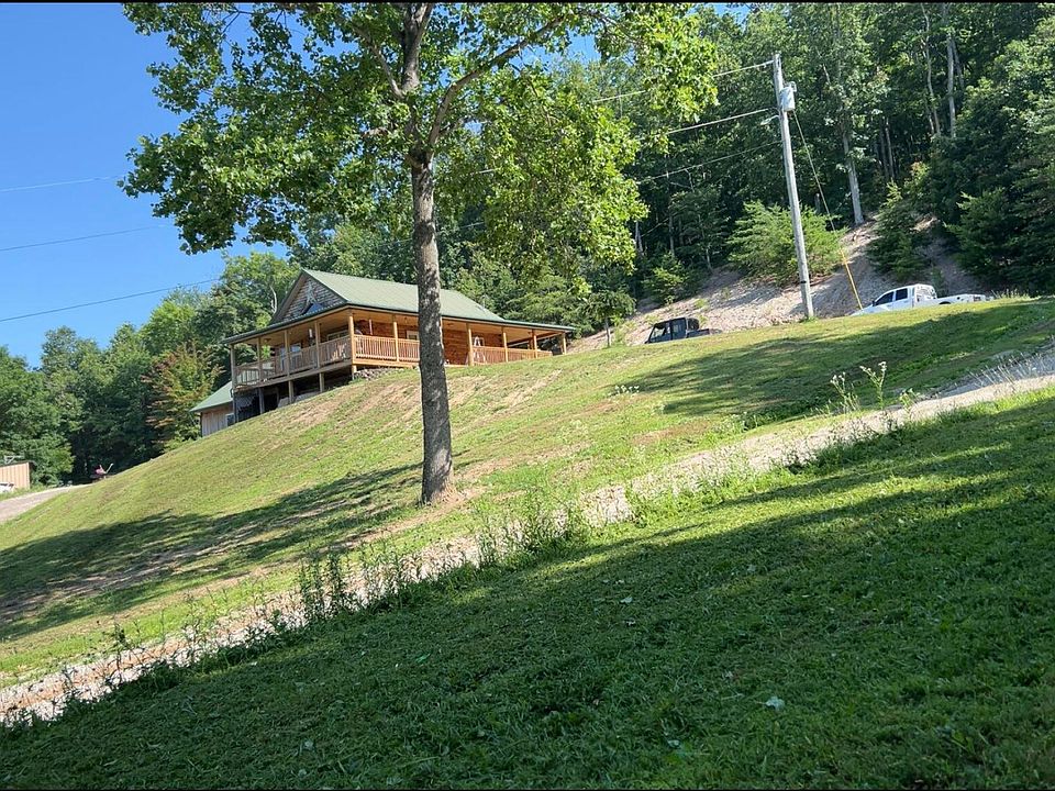 1st image of 422 Kirk Ln