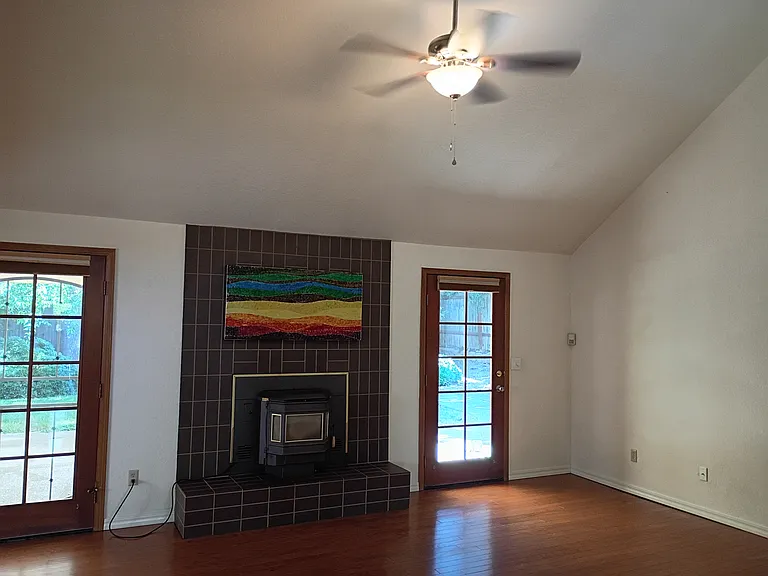 8071 Livorna Way — Photo 7