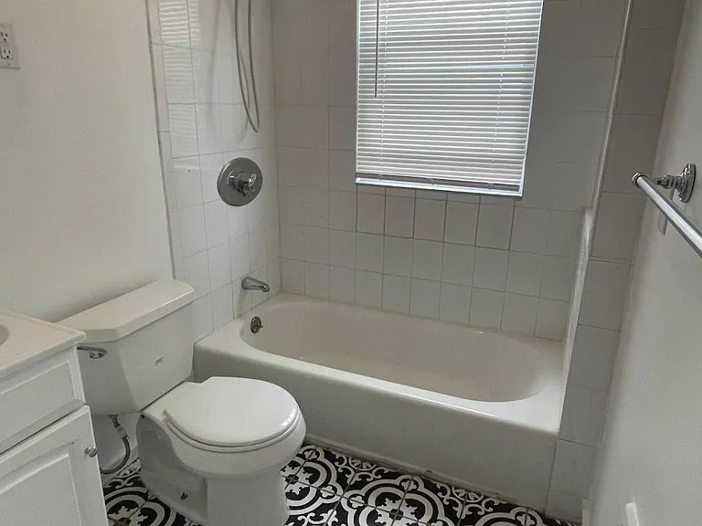 241 Sayles Ave #1 — Photo 9
