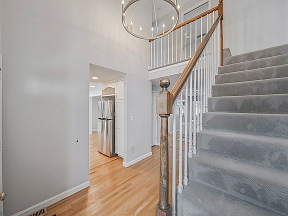 2nd image of 20 Mid Iron Dr Unit 20