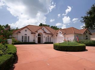 505 Edgewood Dr, Montgomery, TX 77356