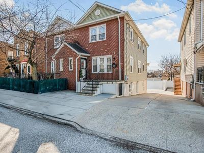 1045 Calhoun Avenue, Bronx, NY, 10465