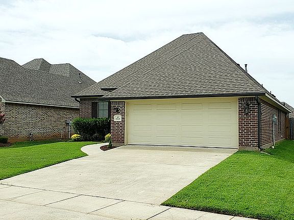 3rd image of 5315 Barberry Ln