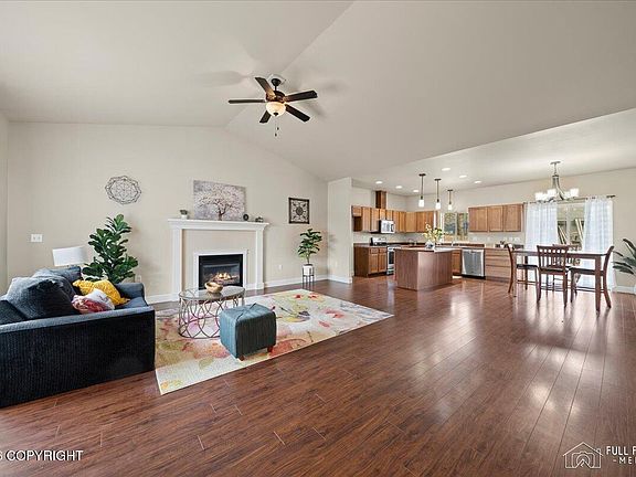 5th image of 1125 W Angel Cir