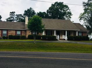 1001 E Lakeshore Dr, Carriere, MS 39426