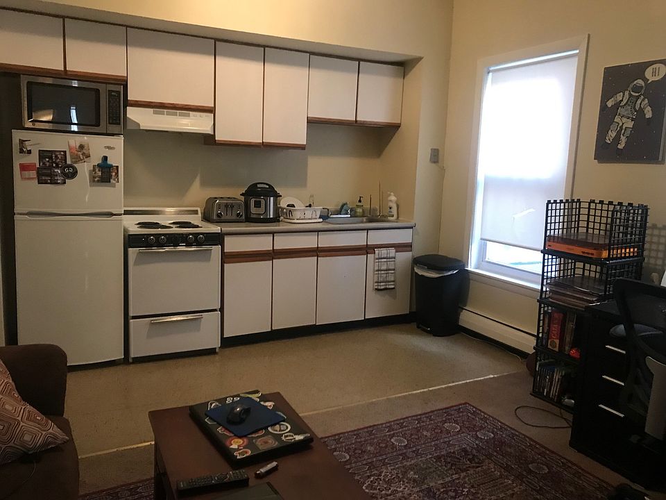 2nd image of 234 South St #1