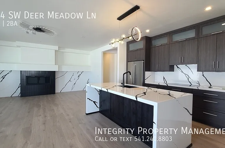 224 SW Deer Meadow Ln — Photo 5