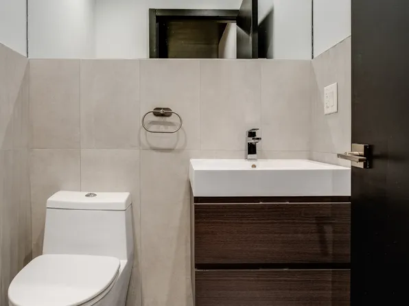 311 Hart Street 1A image 10 of 11