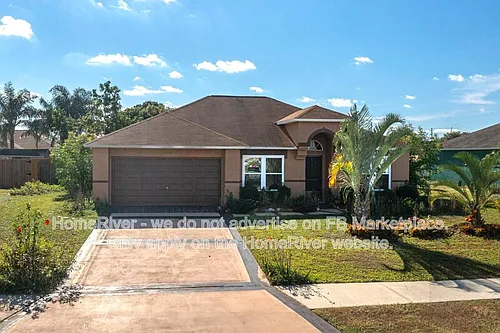 2378 Sunset Pointe Dr Photo 1