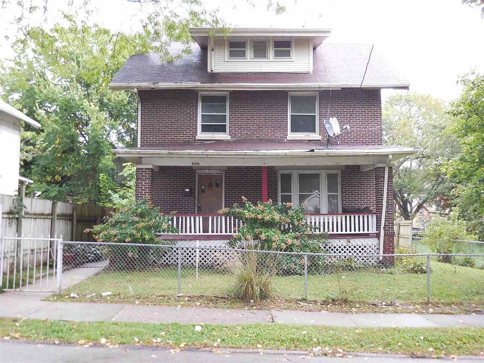1st image of 223 Oakley Ave