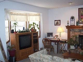 2nd image of 2247 Oak Grove Dr