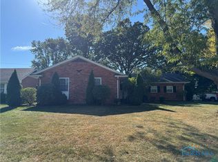 1682 Cherrylawn Dr, Toledo, OH 43614