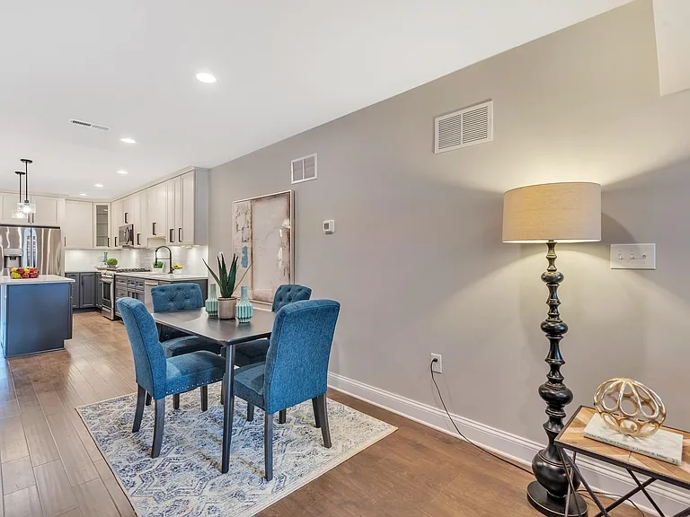 2509 Fleet St — Photo 6