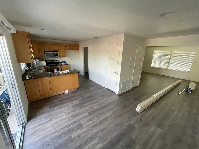 7660 La Mancha Way — Photo 2