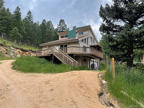 2nd image of 760 N Pine Drive
