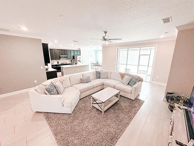 560 Glorieta Dr — Photo 8