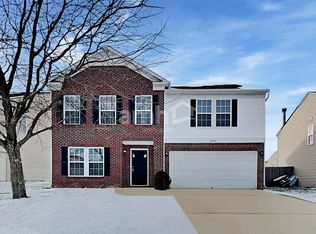 6244 Looking Glass Ln, Indianapolis, IN 46235